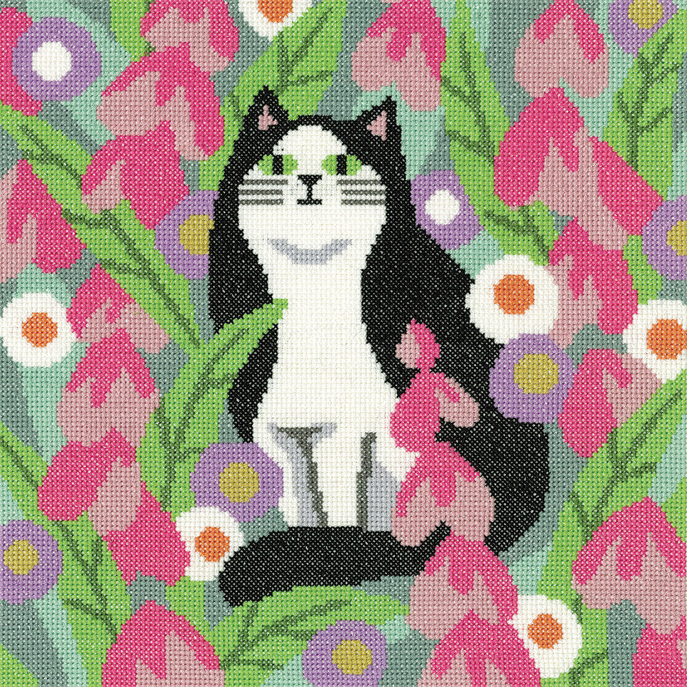 Black and White Cat cross stitch kit - CZBW1694