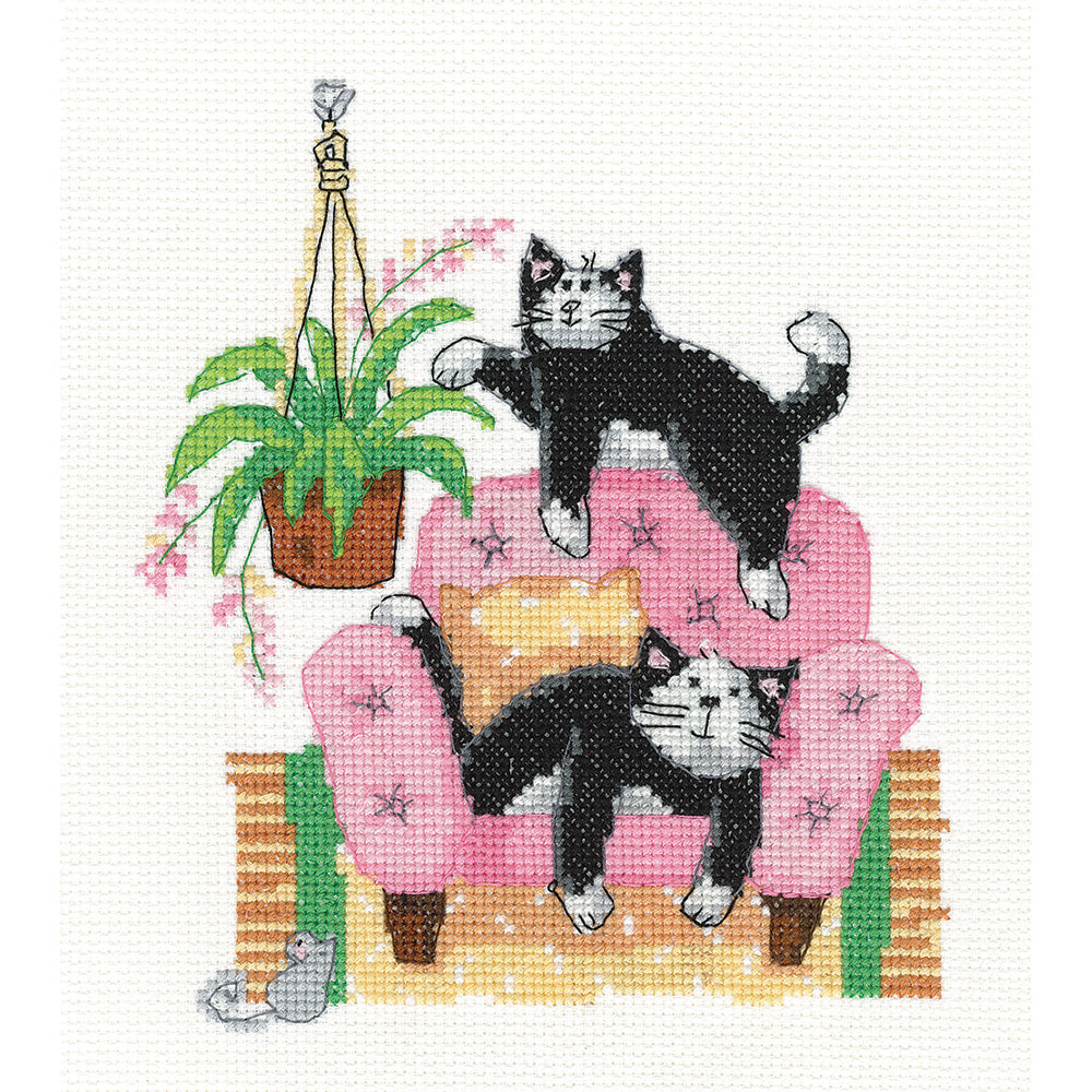 Playful Cats cross stitch kit - CZPC1690