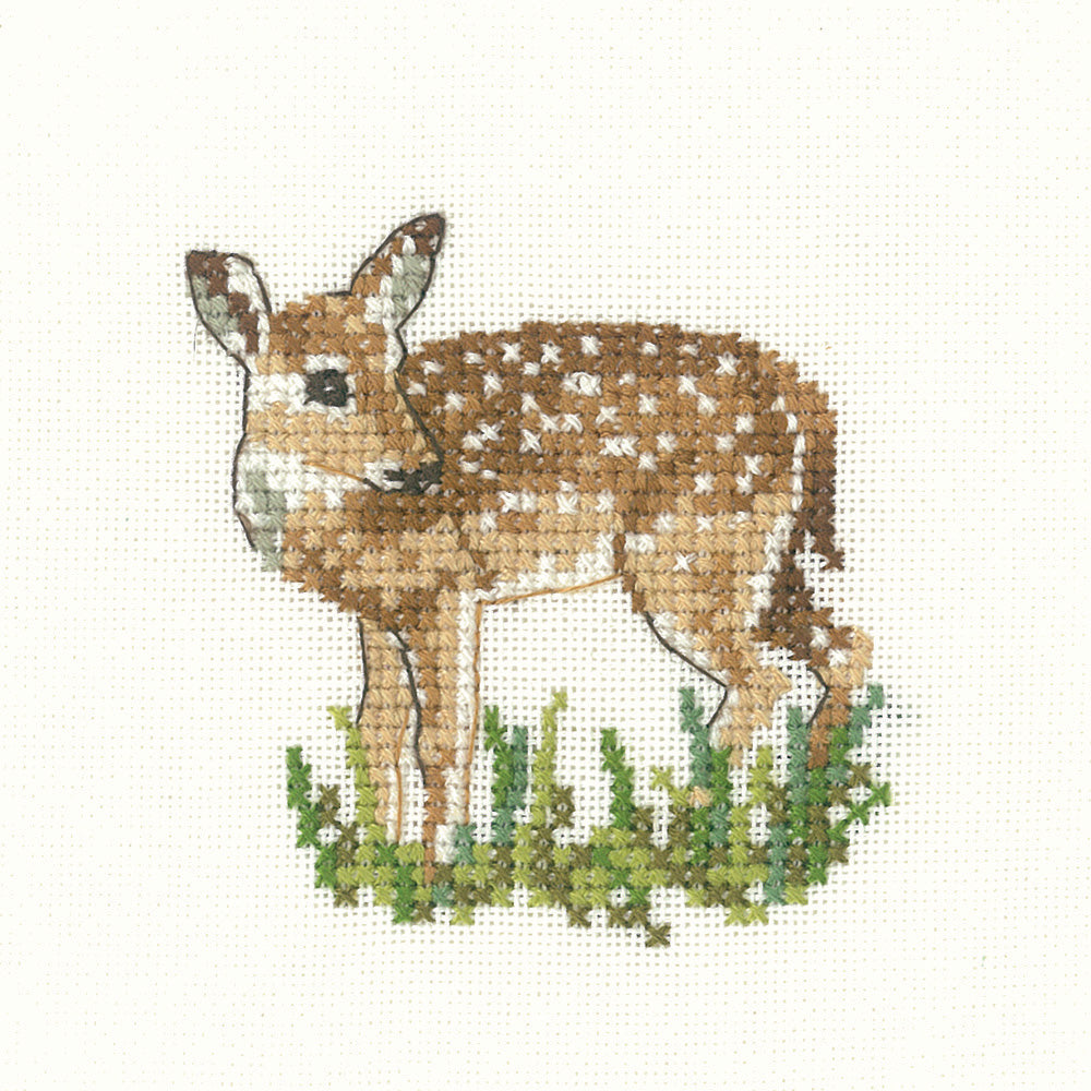 Little Friends Fawn cross stitch kit - LFFN1141