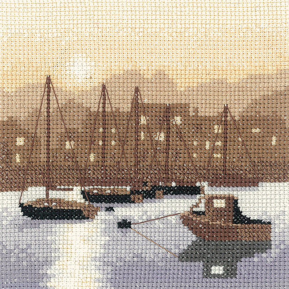 Harbour Lights cross stitch kit - PSHL973